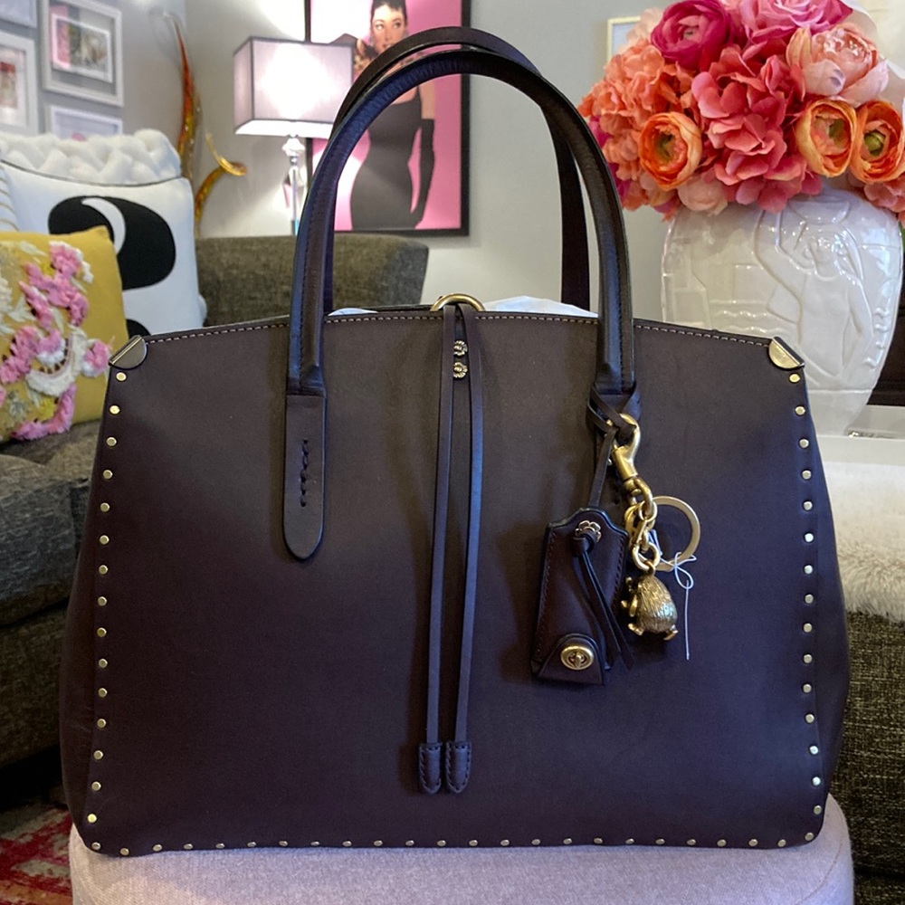 On Hold for Cynthia! EUC Coach 1941 Cooper in Oxblood